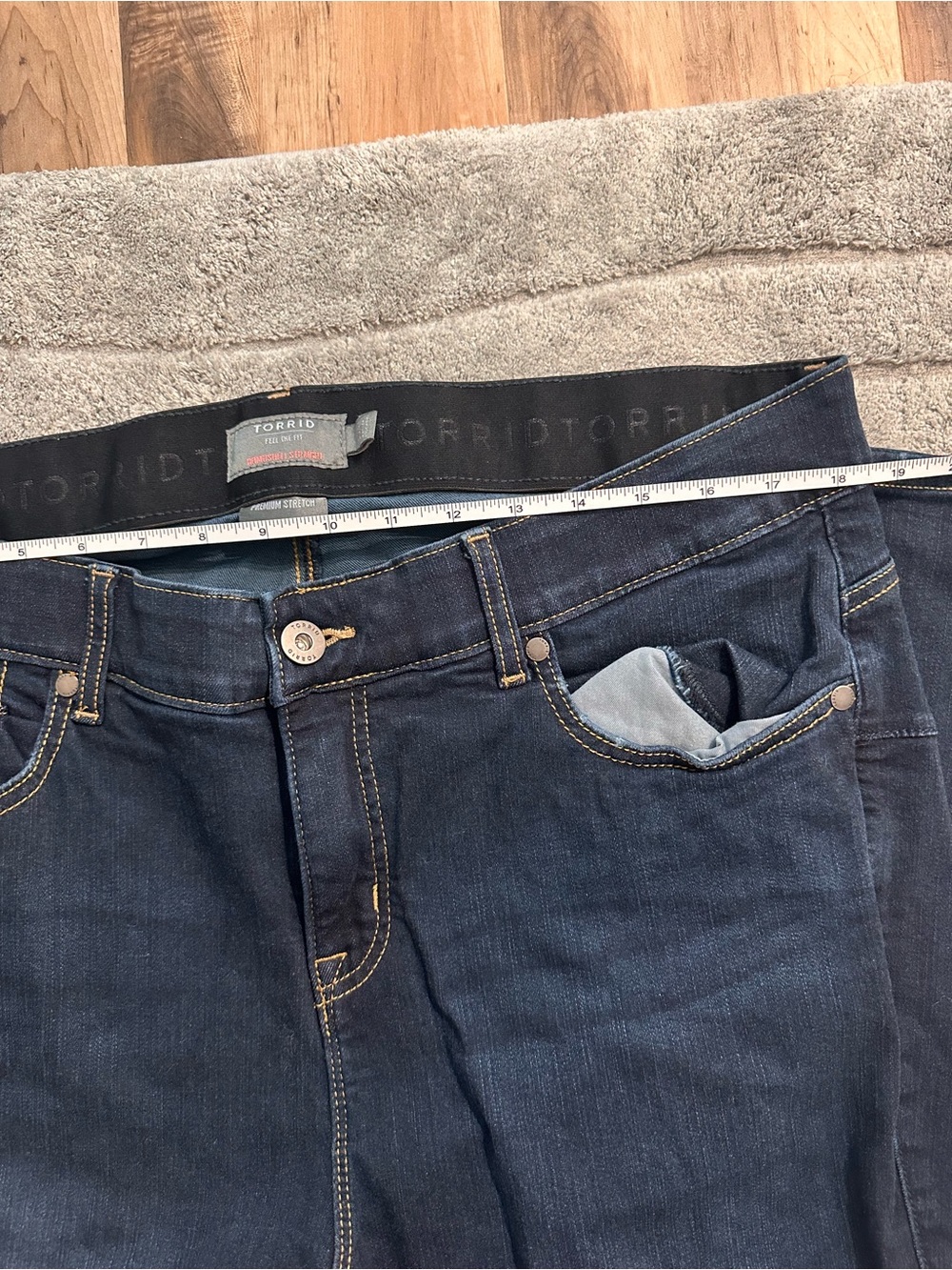 torrid dark denim straight leg jeans - Picture 3 of 6